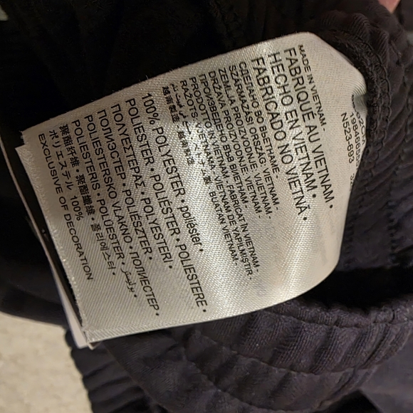 Nike 3-Piece Essential Track Suit Set Size 2T Gray, White NWT! - Picture 13 of 16